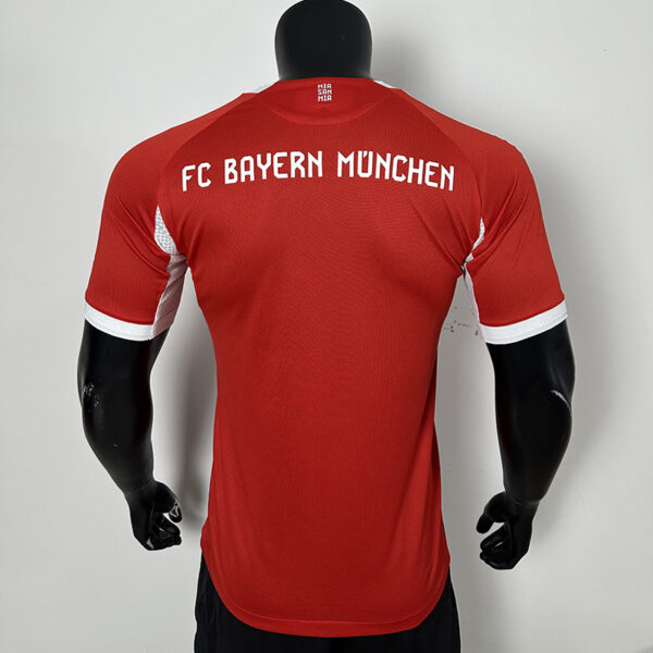2526 Bayern Munich home player version jersey - Image 2
