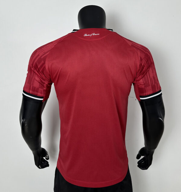 2526 Manchester United home player Edition Jersey - Image 2