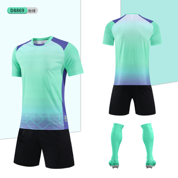 D8869 Football training suit for adults and children - Image 5